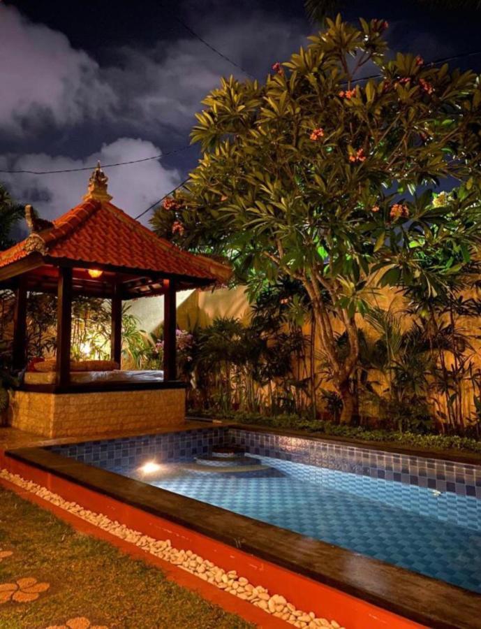 Villa Danielle Seminyak Esterno foto