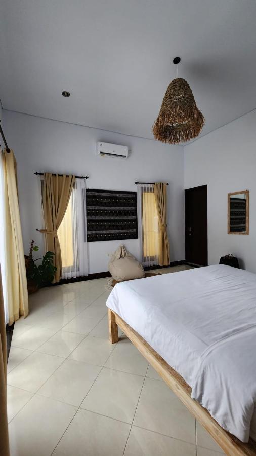 Villa Danielle Seminyak Esterno foto